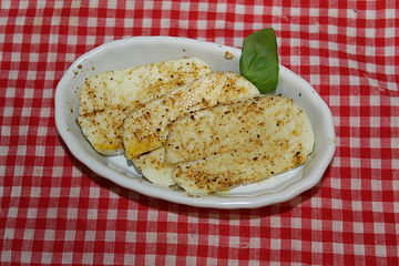 Grillkase Mit Honig Chili Marinade Von F A S Chefkoch 