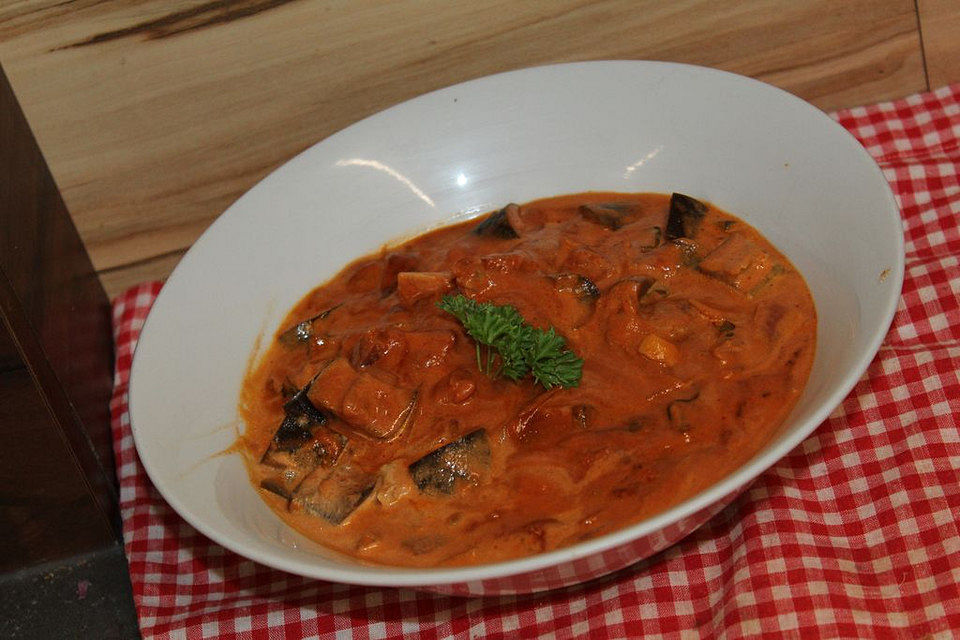 Aubergine al Tomate