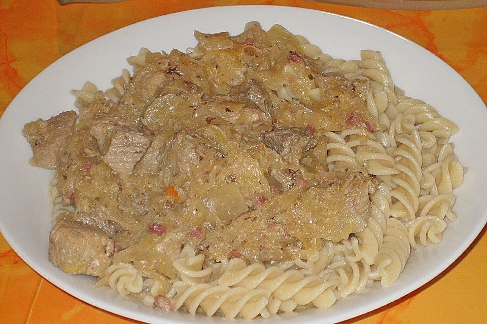 Szegediner Gulasch