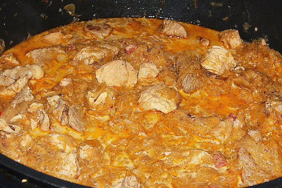 Szegediner Gulasch