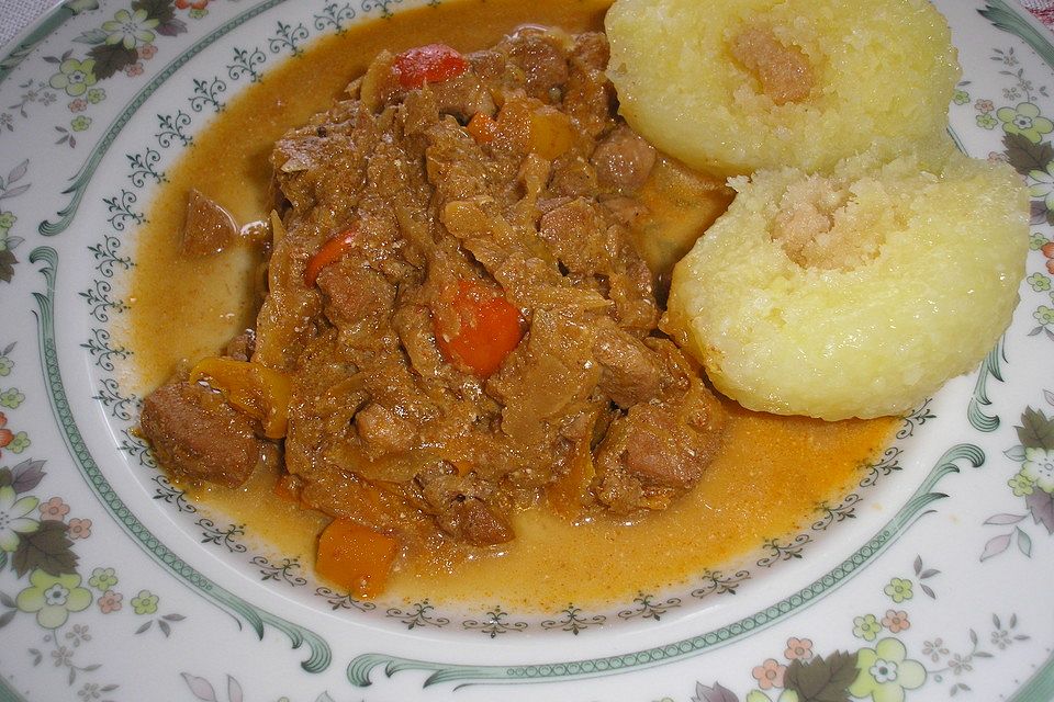 Szegediner Gulasch