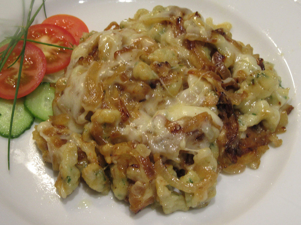 Käsespätzle mit Knoblauch und Schnittlauch von Barbabietola| Chefkoch