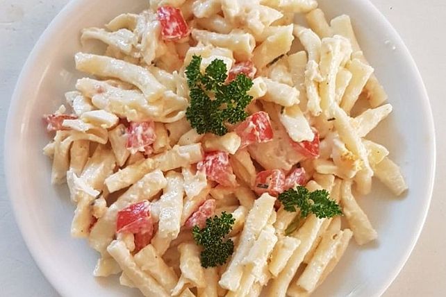 Heikes Nudelsalat mit Äpfeln und Tomaten von Sheigo| Chefkoch