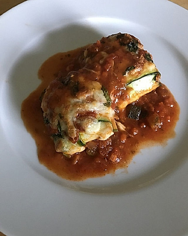 Zucchini-Ravioli mit Ricotta-Spinat-Füllung