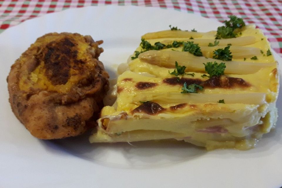 Kartoffel-Spargelgratin mit Maishähnchenbrust