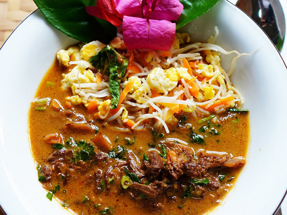 Exotische Glasnudelsuppe mit würzigem Rindfleisch von dieter_sedlaczek ...