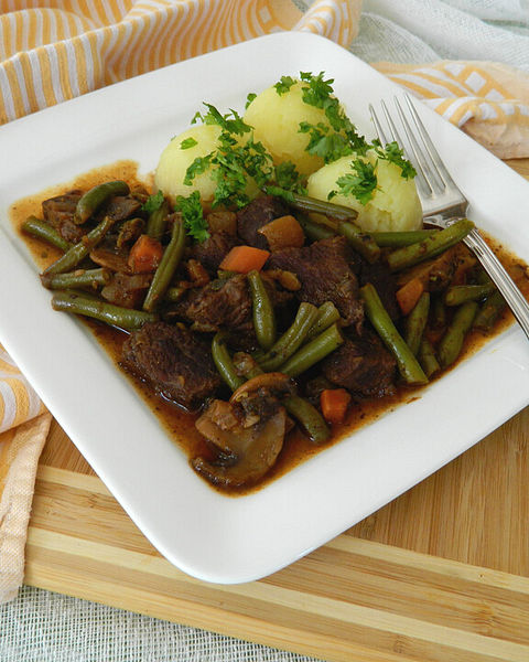 Rindfleischtopf Rezepte | Chefkoch Rindfleischtopf Rezepte | Chefkoch