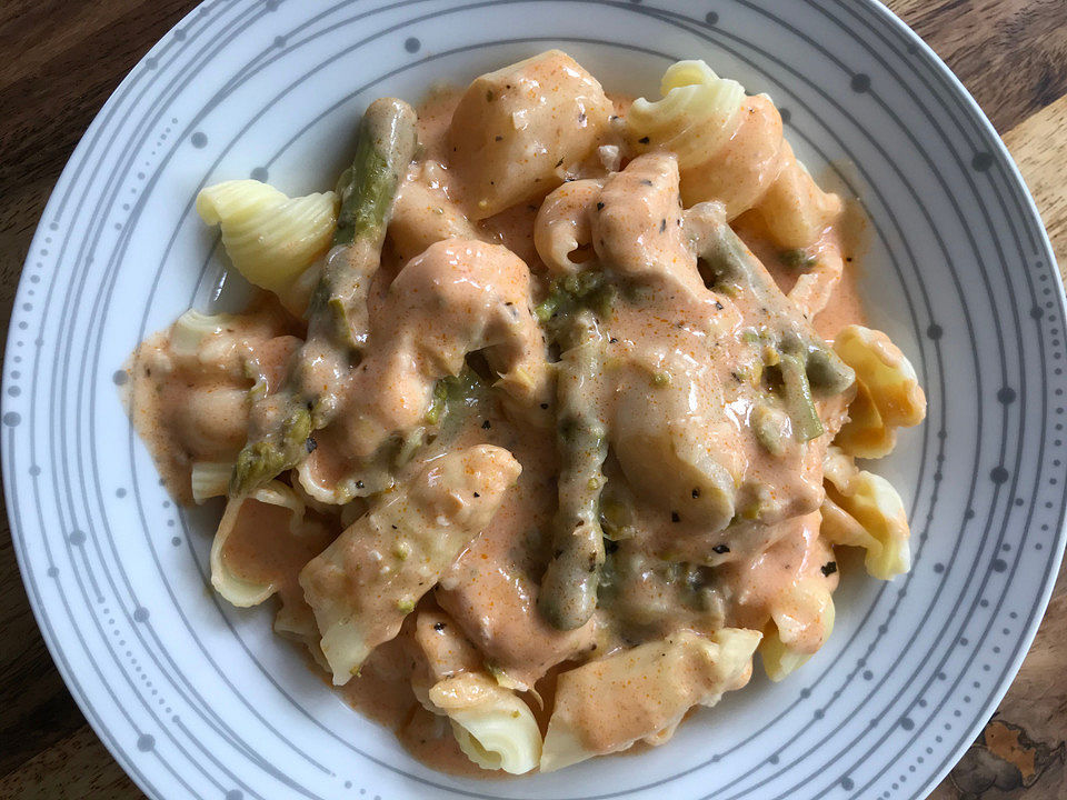 Spargel in Basilikum-Käsesauce mit Putenfilet| Chefkoch