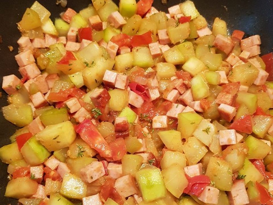Bratkartoffeln mit Leberkäse, Zucchini und Kirschtomaten von SilkeWe ...