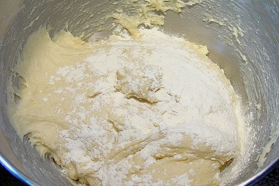 Omis fruchtiger Schmandkuchen vom Blech Omis fruchtiger Schmandkuchen vom Blech