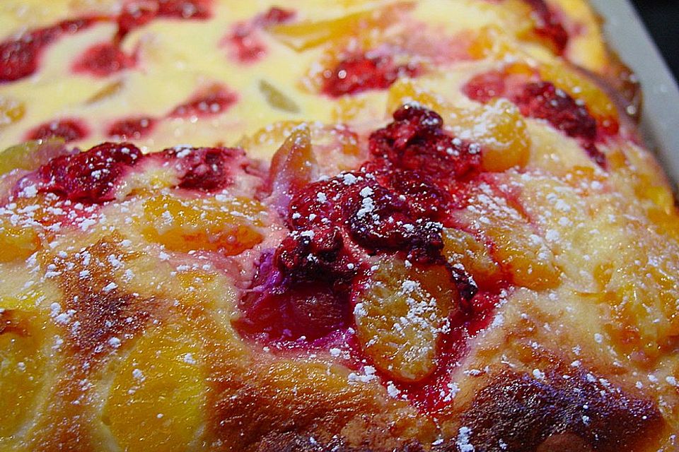 Omis fruchtiger Schmandkuchen vom Blech Omis fruchtiger Schmandkuchen vom Blech