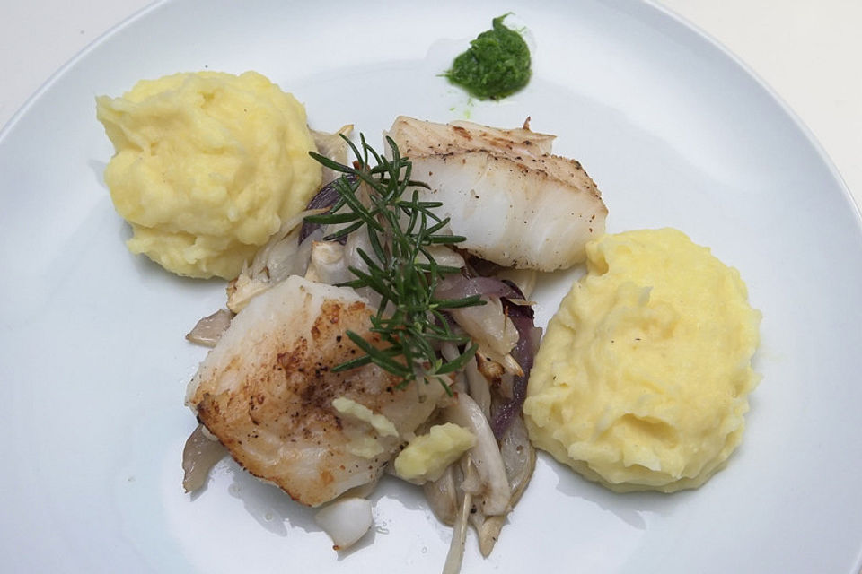 Loins vom Kabeljau mit geschmortem Fenchel und Kartoffelstampf