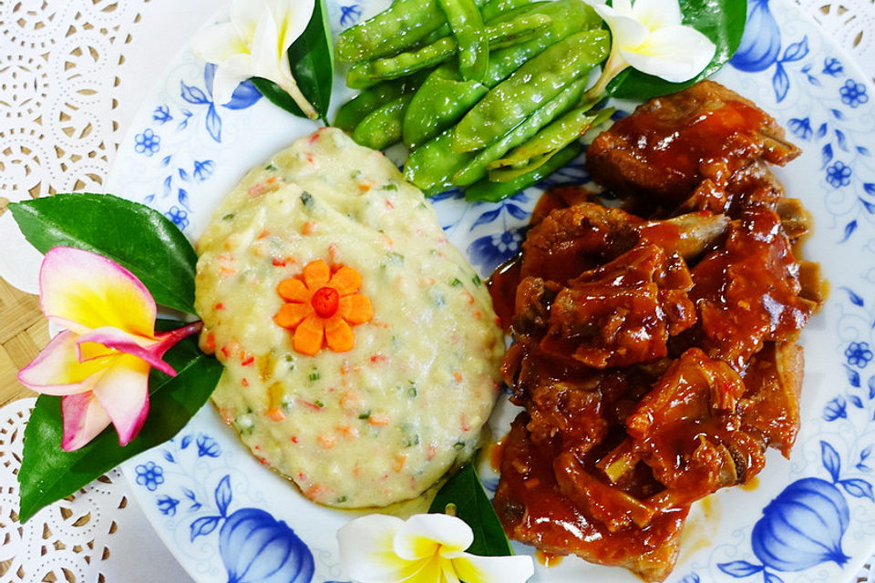 Balinesische Baby Pork Ribs in süß-würziger-BBQ-Sauce