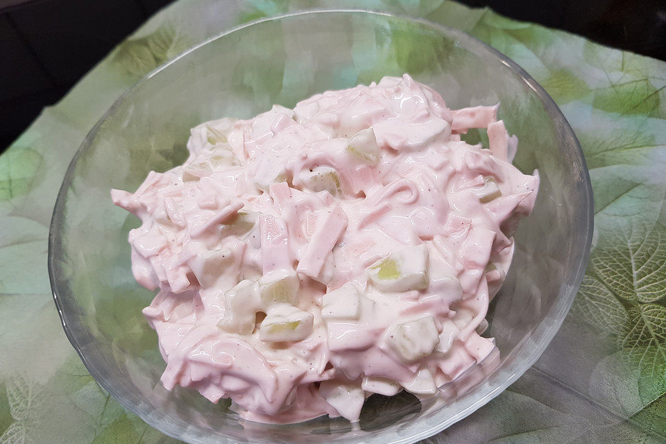 Vegetarischer Schinken-Spicker-Mortadella Salat