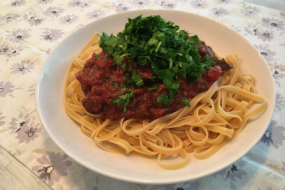 Tomatensoße mit Innereien