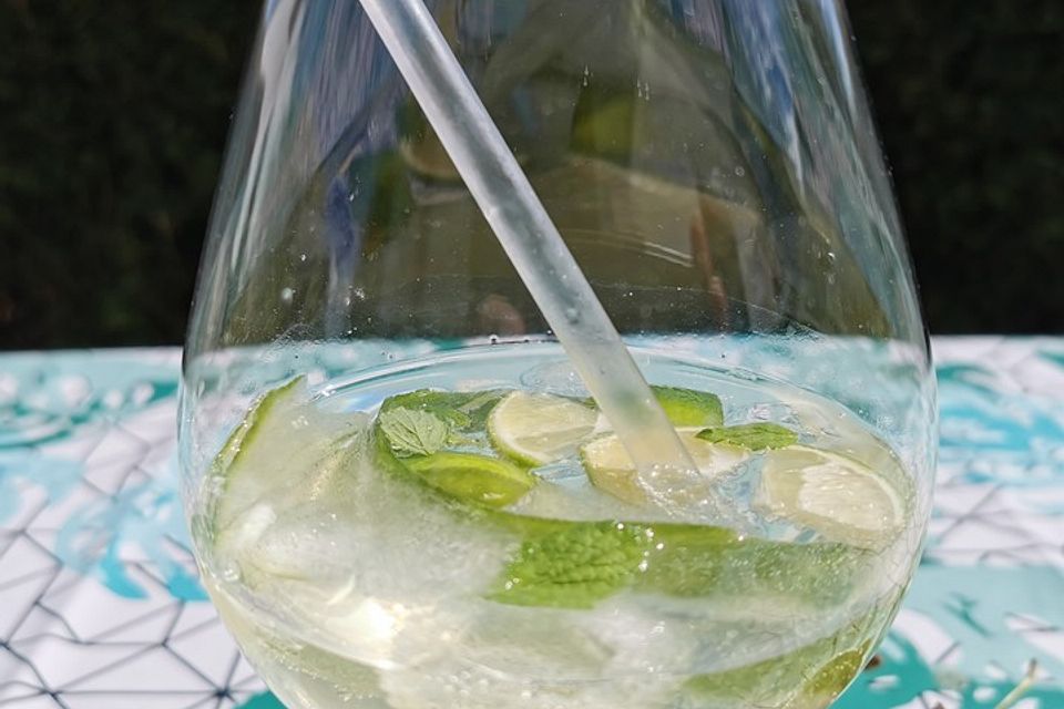 Prosecco-Cocktail "Sommer"