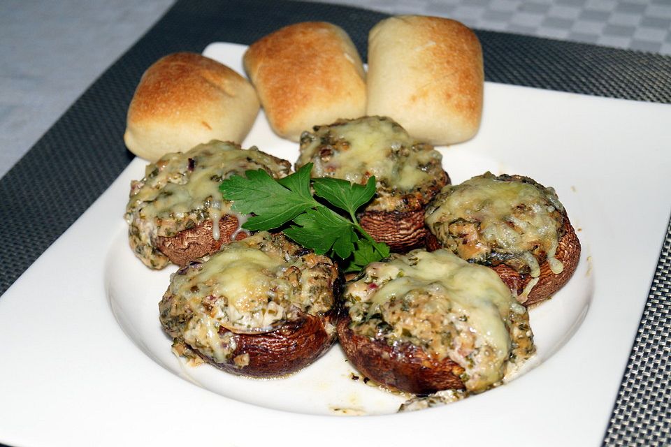 Schnecken mit Champignonköpfen