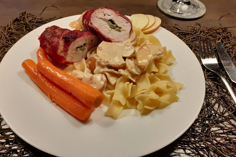 Salbei-Involtini in Calvados-Apfel-Sauce