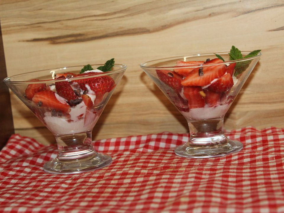 Erdbeer-Kokos-Dessert von Haubndauchersschatzi| Chefkoch