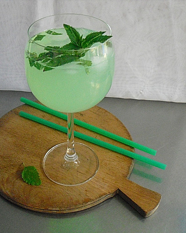 MINTON-Cocktail, sehr einfach, coole Farbe und lecker