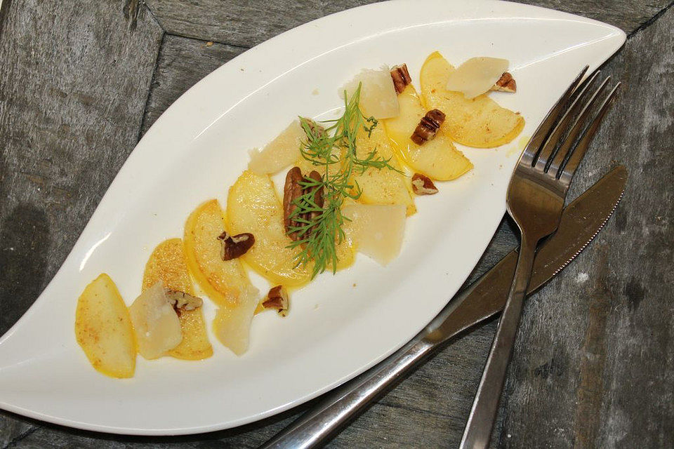 Dessert vom Grill mit Äpfeln, Parmesan und Honig