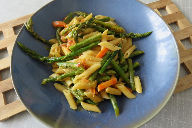 Nudel-Gemüsepfanne in sämiger Sauce von CubaLibre36| Chefkoch