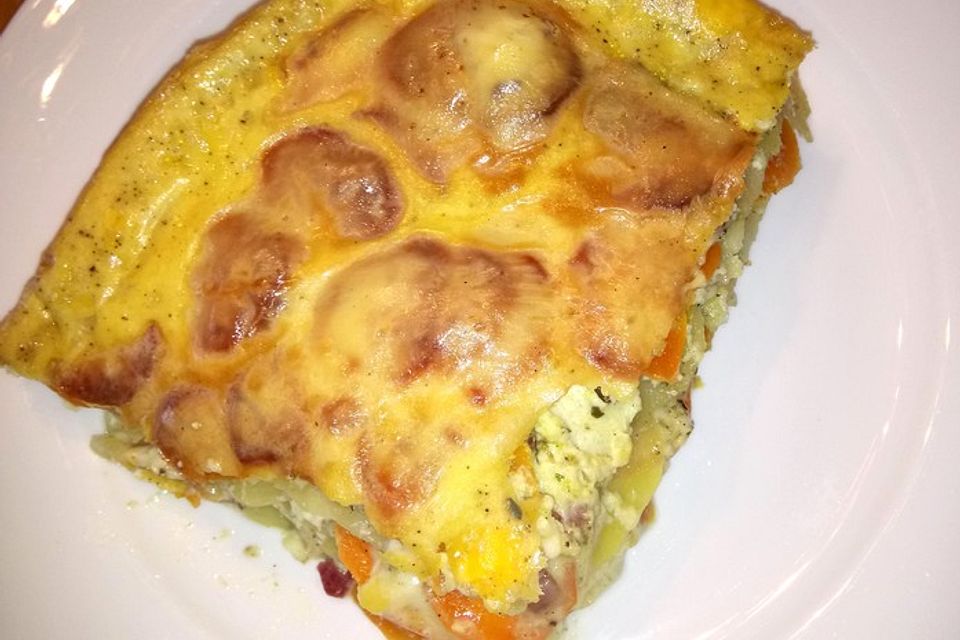 Kartoffel-Möhren-Gratin mit Schinken