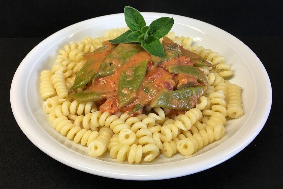 Tomaten-Bohnen-Pasta