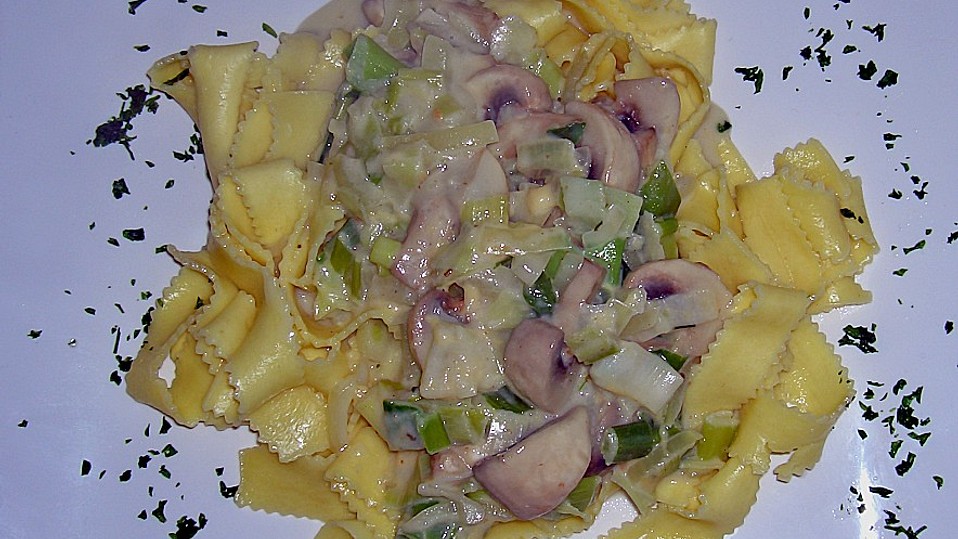 Bandnudeln mit Gemüse - Käsesauce von Suesse-Mami