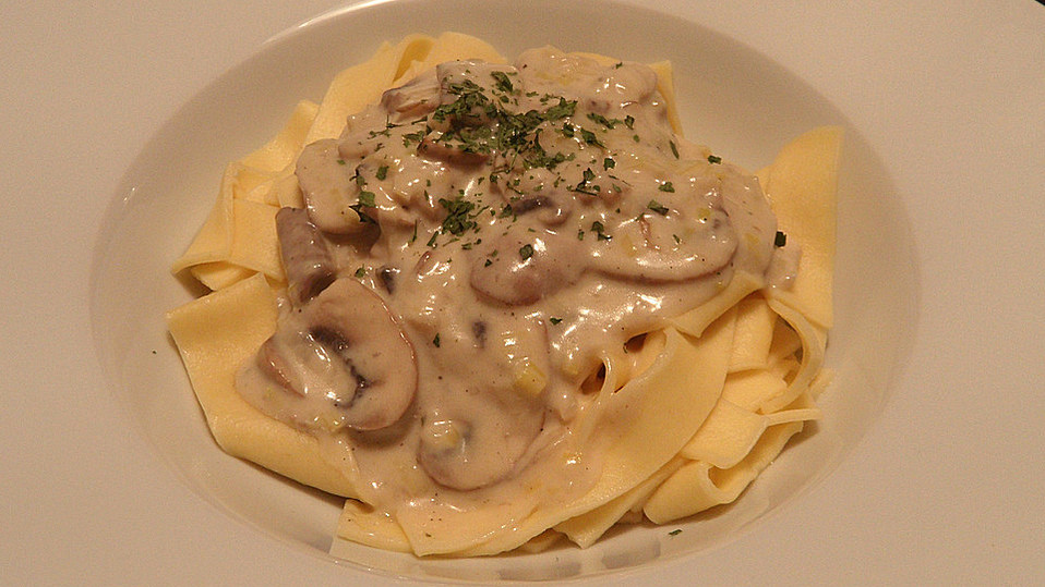 Bandnudeln mit Gemüse - Käsesauce von Suesse-Mami