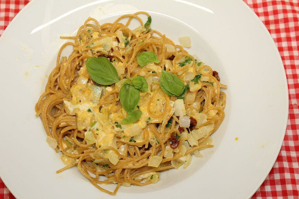 Vegetarische Spaghetti Carbonara alla Donna Giulia