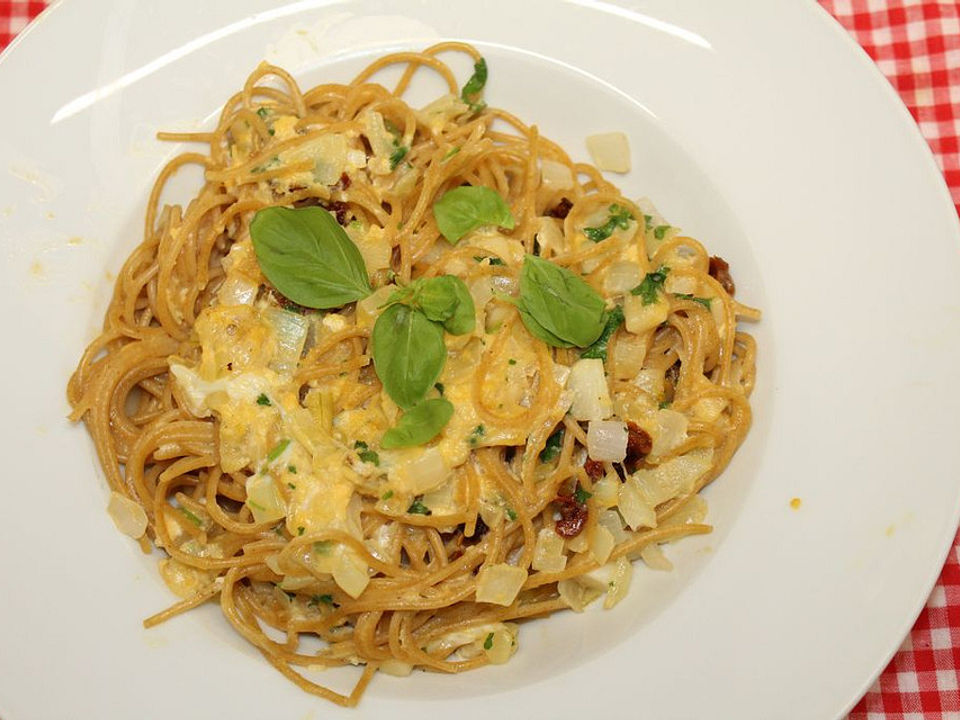 Vegetarische Spaghetti Carbonara alla Donna Giulia von ElTorjero| Chefkoch