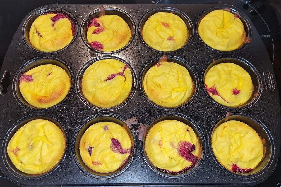 Kalorienarme Cheesecake-Himbeer Muffins