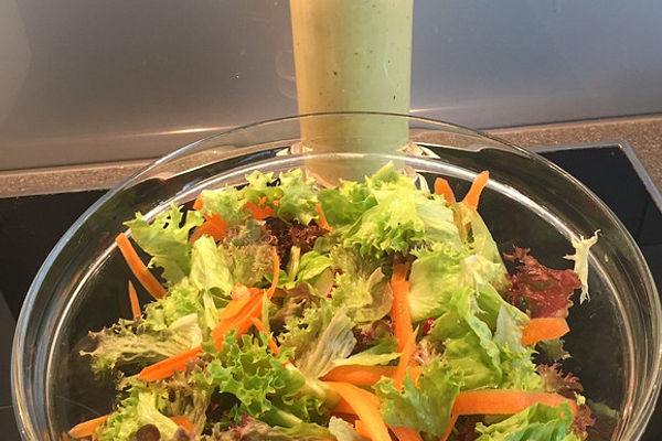 Salatdressing auf Vorrat von annemiele | Chefkoch