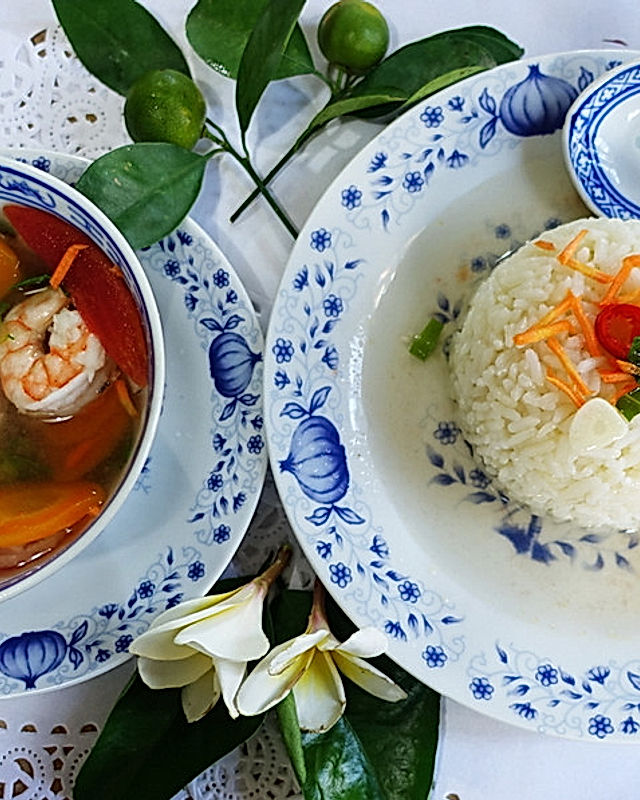 Garnelensuppe mit Gemüse, Rettich und Reis