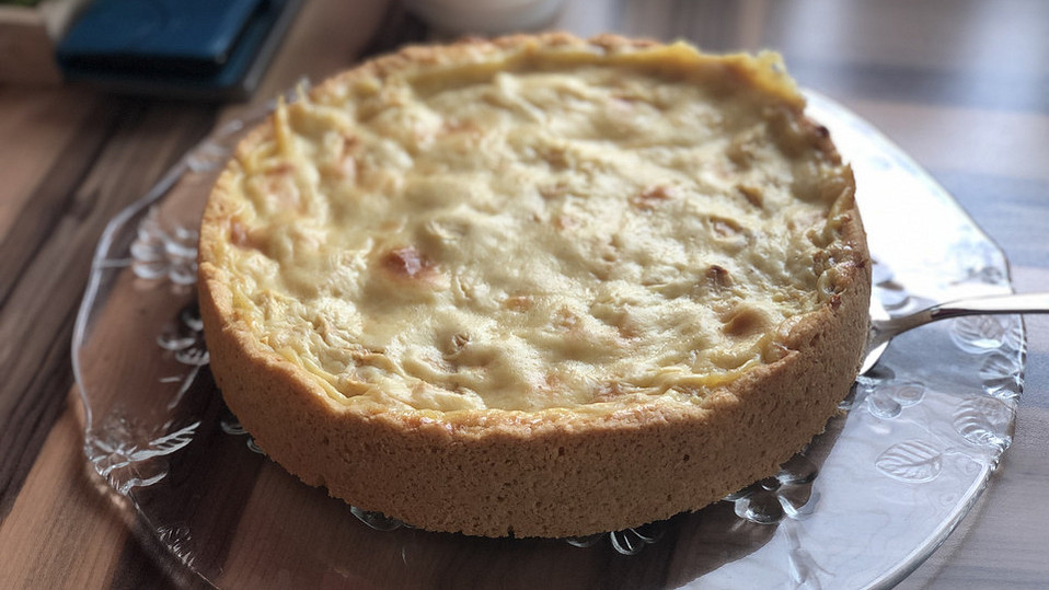 Apfelkuchen mit Sahne - Puddingguss von floo