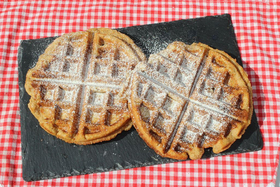 Hefewasser-Waffeln belgischer Art