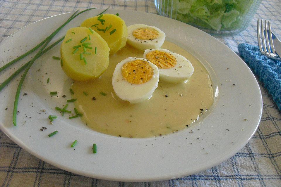 Eier in Senfsauce