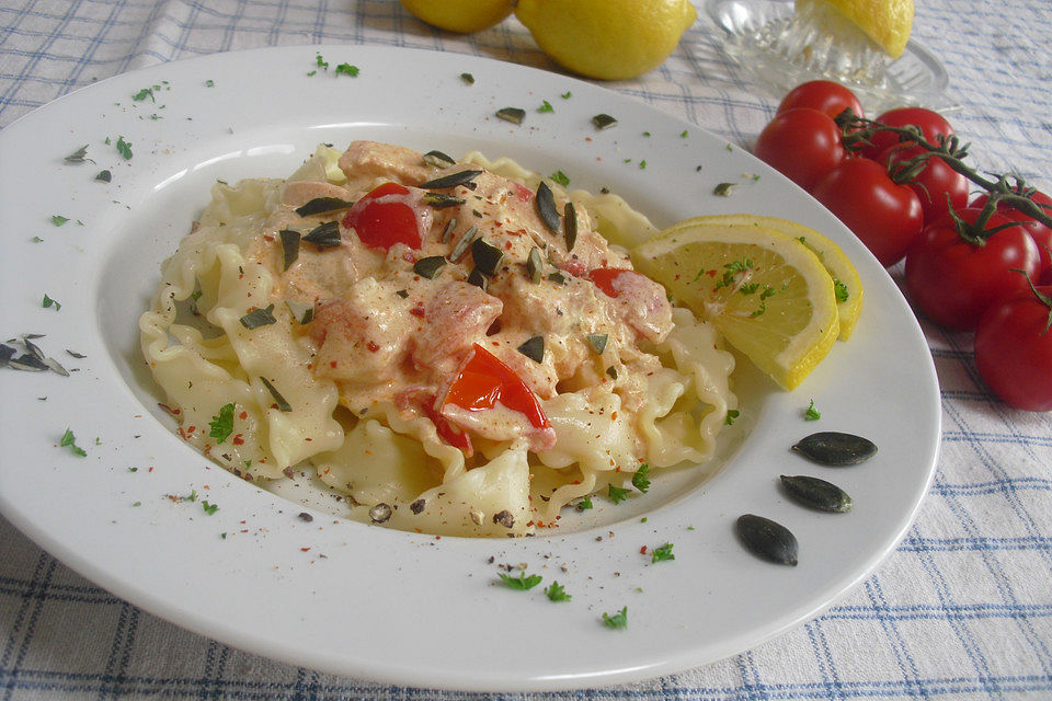 Sommerliche Tagliatelle mit Zitronen-Buttersauce