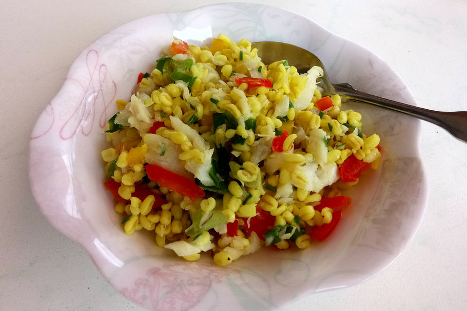 Räucherfischsalat mit Bulgur