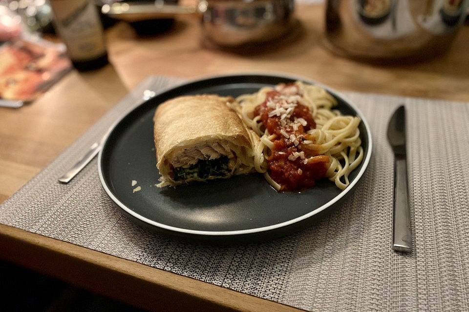 Lachs-Cordon bleu im Blätterteigmantel