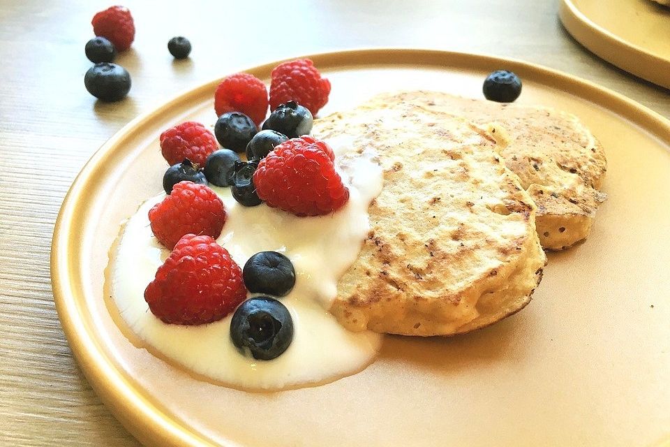 Eiweißreiche Pfannkuchen mit Kokosmehl