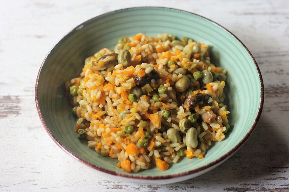 Japanisch angehauchtes Frühlings-Pilzrisotto