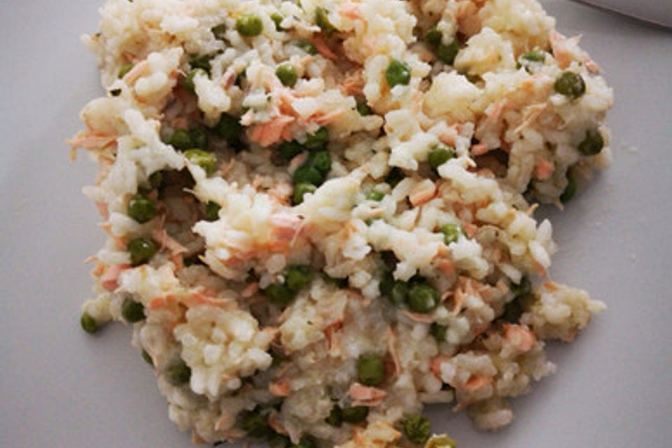 Risotto mit Lachs und Erbsen