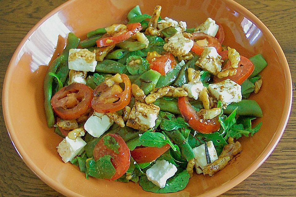 Grüne Bohnen mit Tomaten - Ruccola - Schafskäse Salat