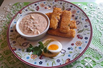Würzige, frische Sauce zu Fischstäbchen oder als frischer Dip auf dem Brot