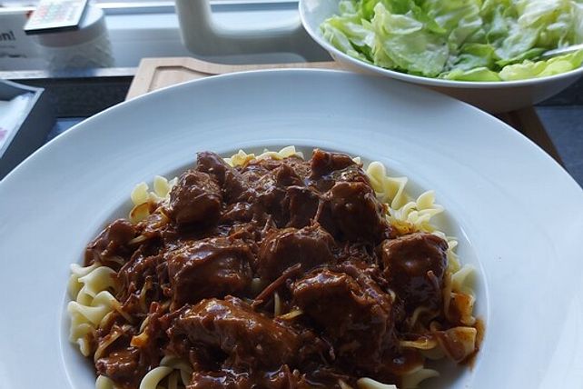 Gulasch nach Martins Art von arthurdent42| Chefkoch