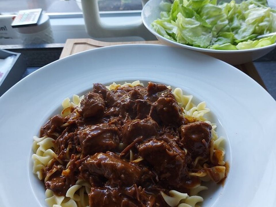 Gulasch nach Martins Art von arthurdent42| Chefkoch Gulasch nach Martins Art von arthurdent42| Chefkoch