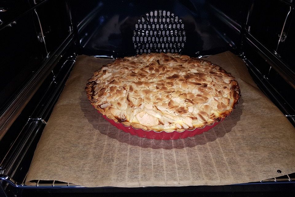 Apfel-Frischkäse-Tarte mit Ahornsirup