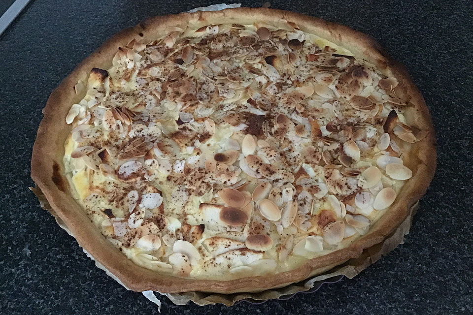 Apfel-Frischkäse-Tarte mit Ahornsirup